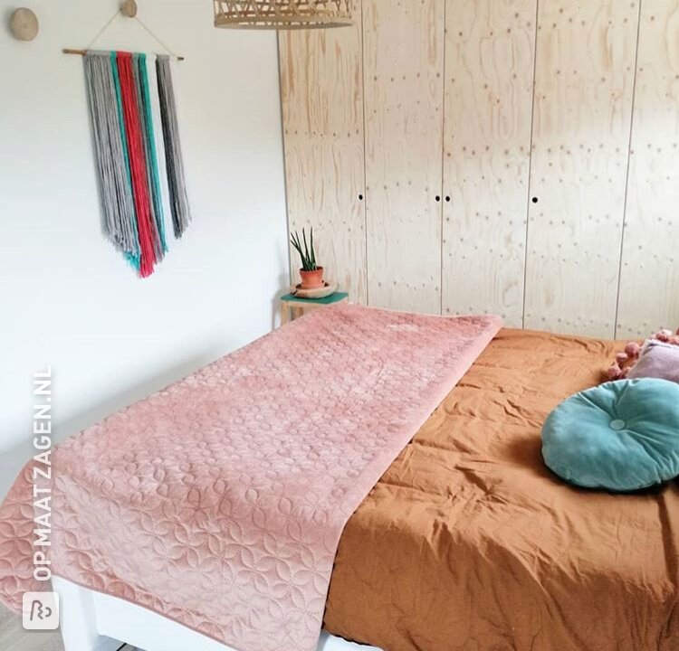 Kastdeuren van Underlayment maken, net als Meira